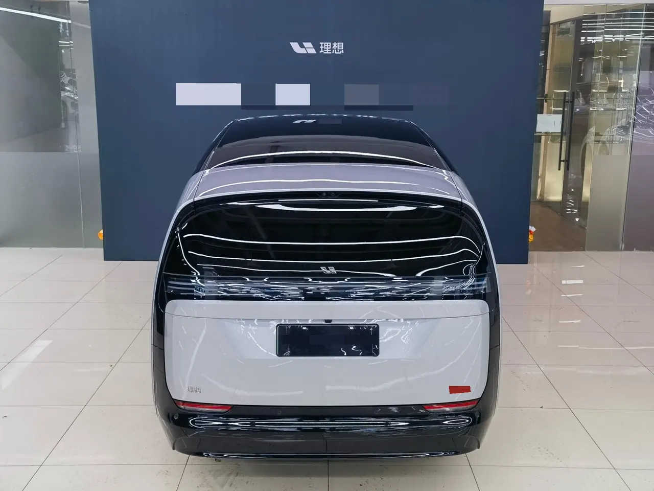 Li 2025 MEGA Home Family Special Edition Automatic 17