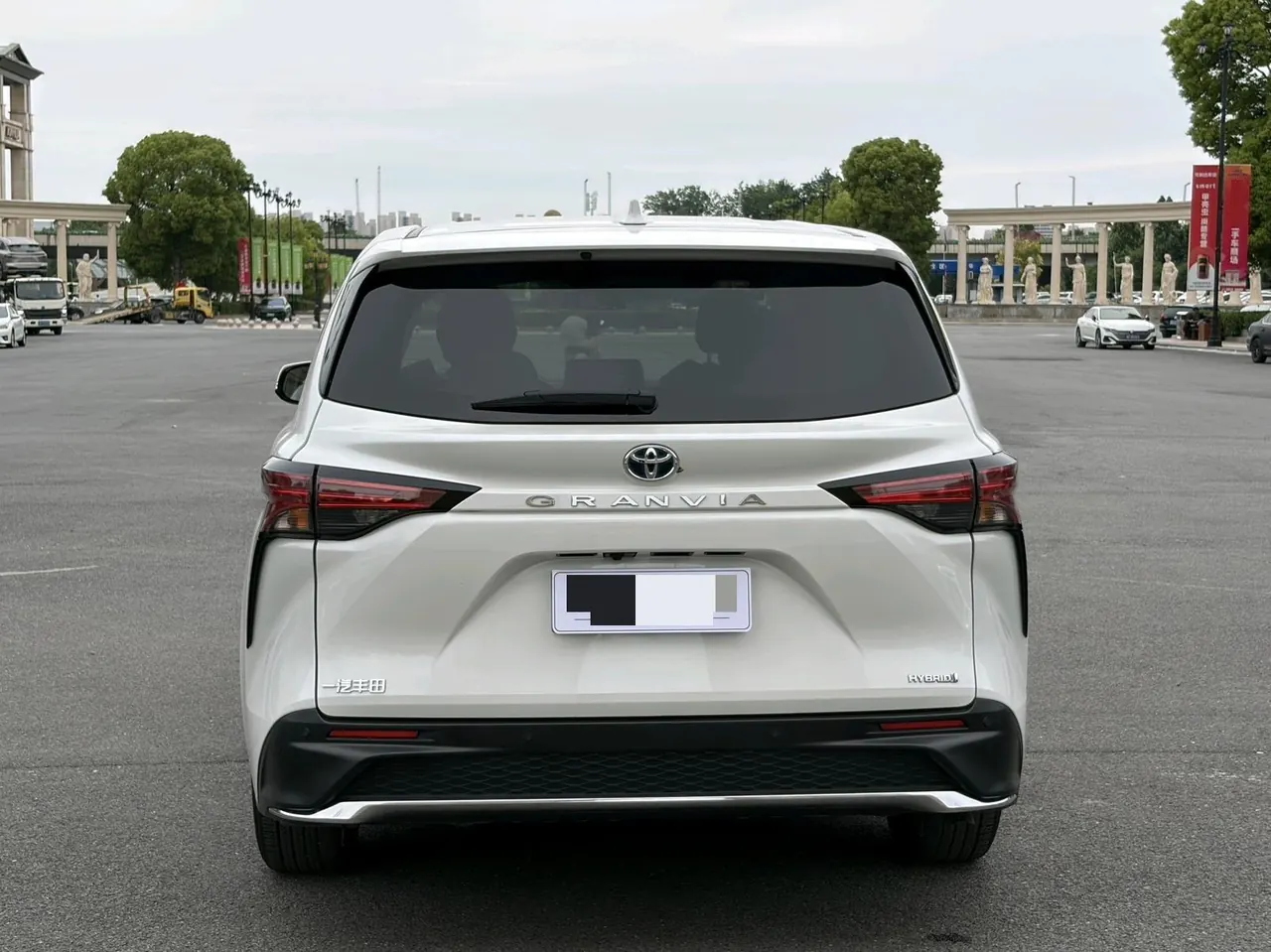 Toyota 2024 Grevia HYBRID 2.5 Stepless Comfort Edition Automatic Transmission 12