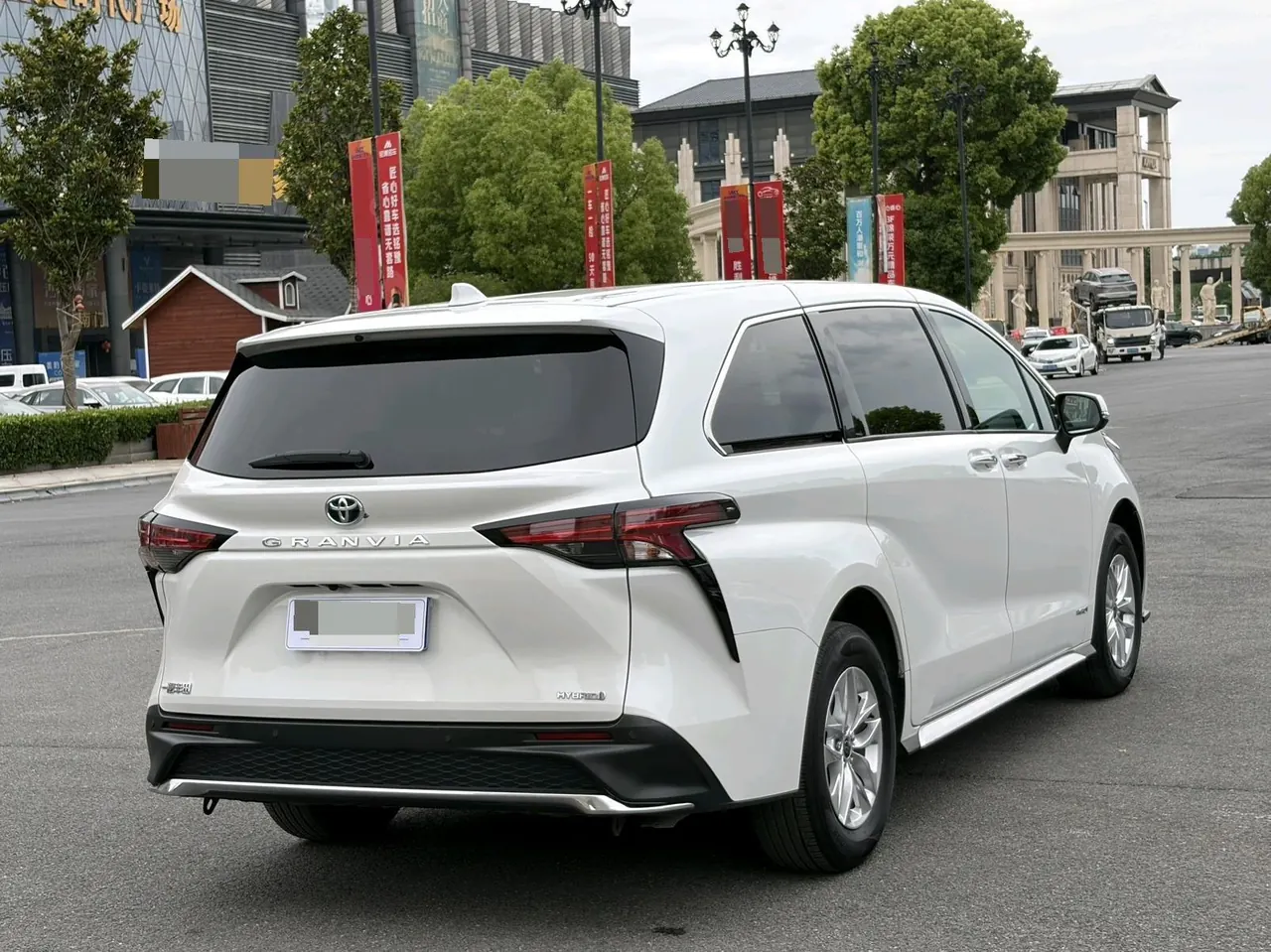 Toyota 2024 Grevia HYBRID 2.5 Stepless Comfort Edition Automatic Transmission 4