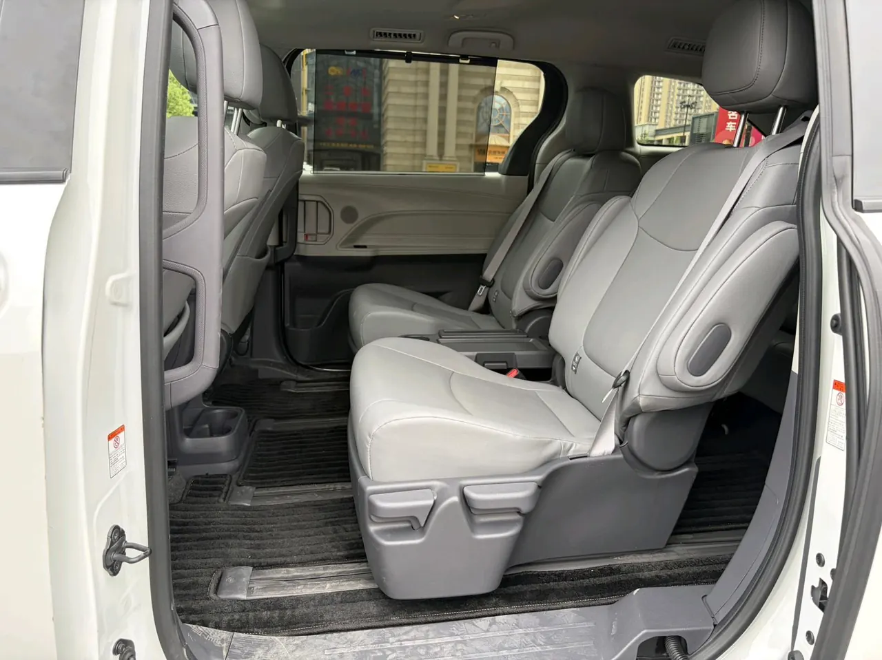 Toyota 2024 Grevia HYBRID 2.5 Stepless Comfort Edition Automatic Transmission 9