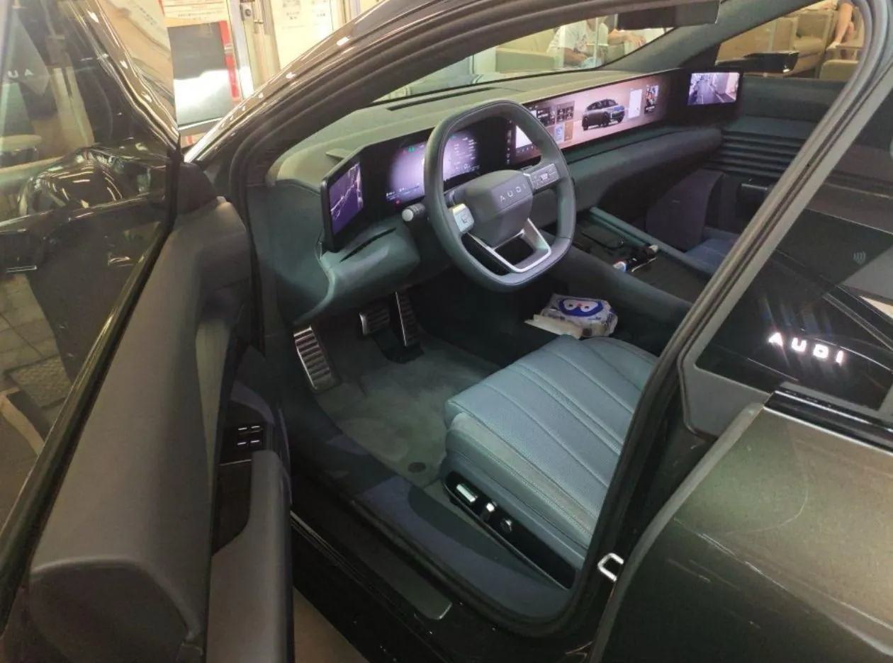 Audi 2026 E5 Sportback Pioneer Quattro Automatic 5