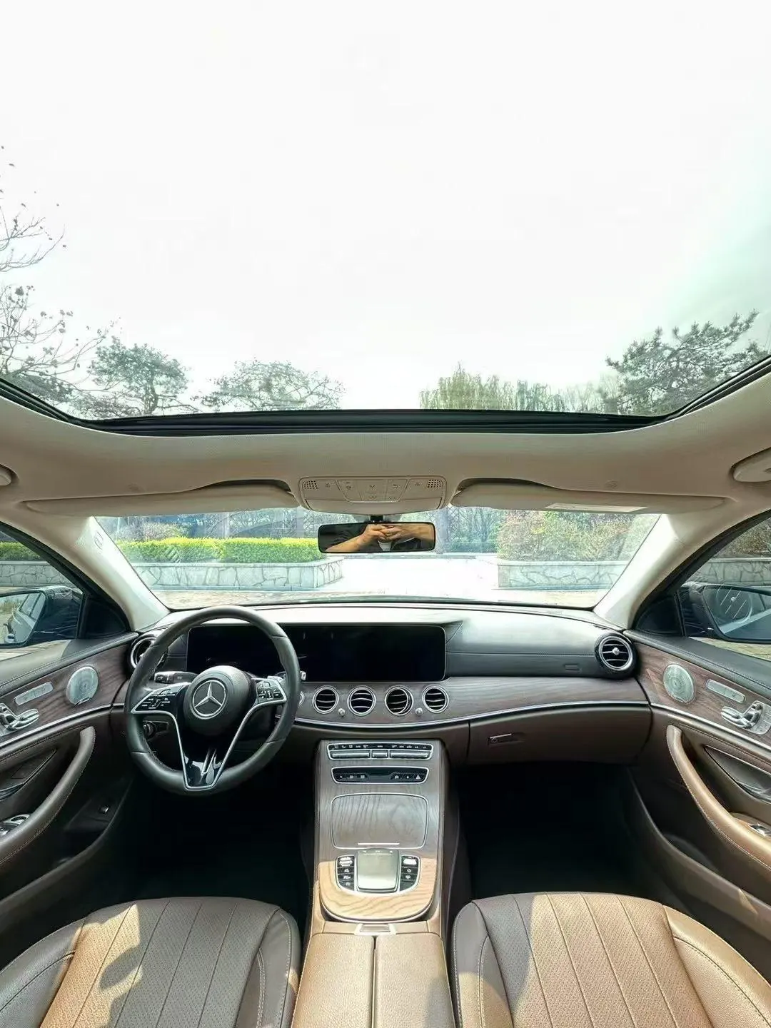 Mercedes Benz E Class 2023 E 300 L 2.0T Luxury Automatic Gear 3