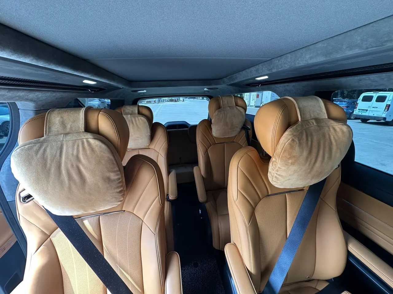 LEVC 2024 L 380 140 8-seat 4-wheel Max automatic gear 6