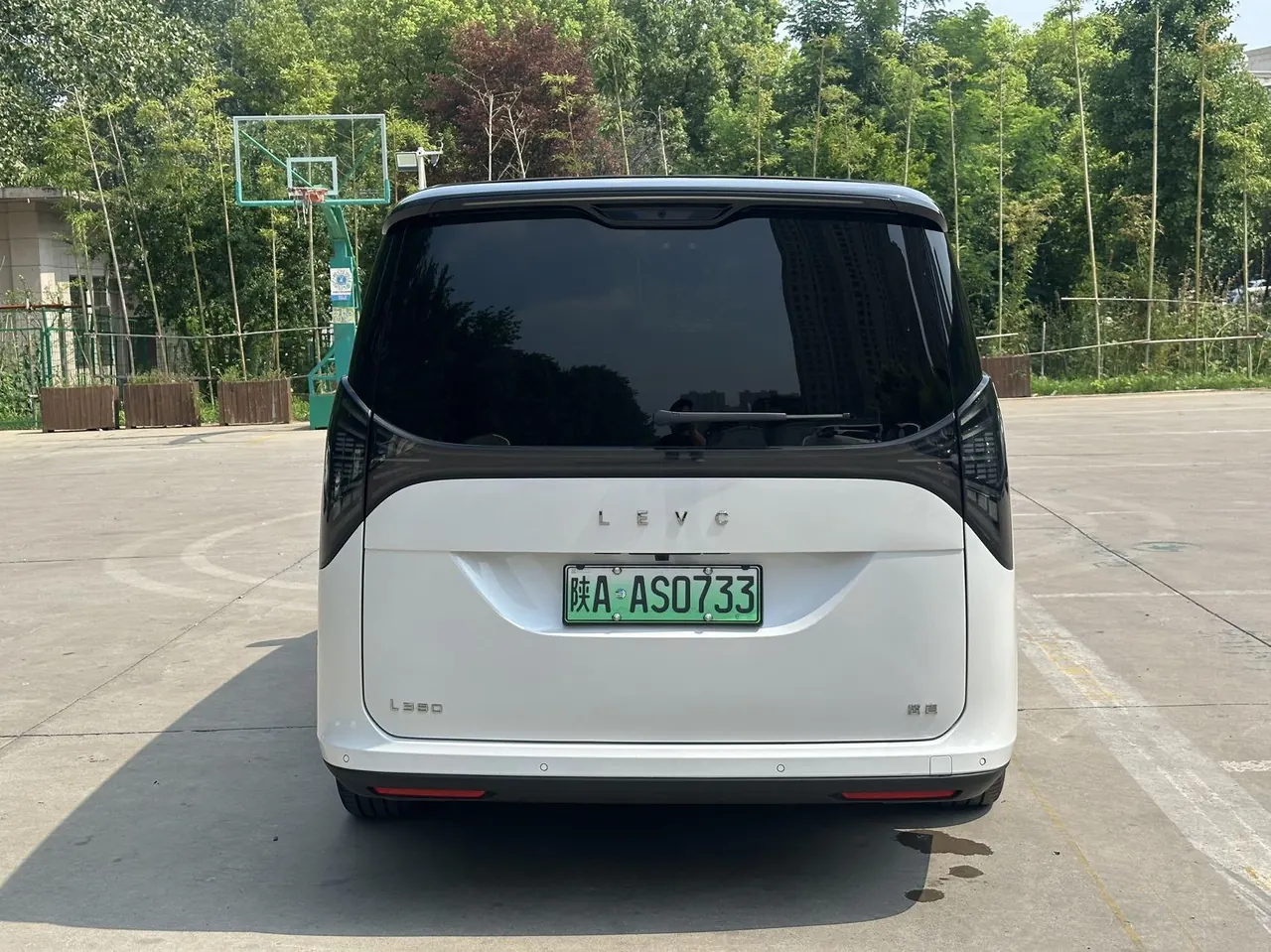 LEVC 2024 L 380 140 8-seat 4-wheel Max automatic gear 8