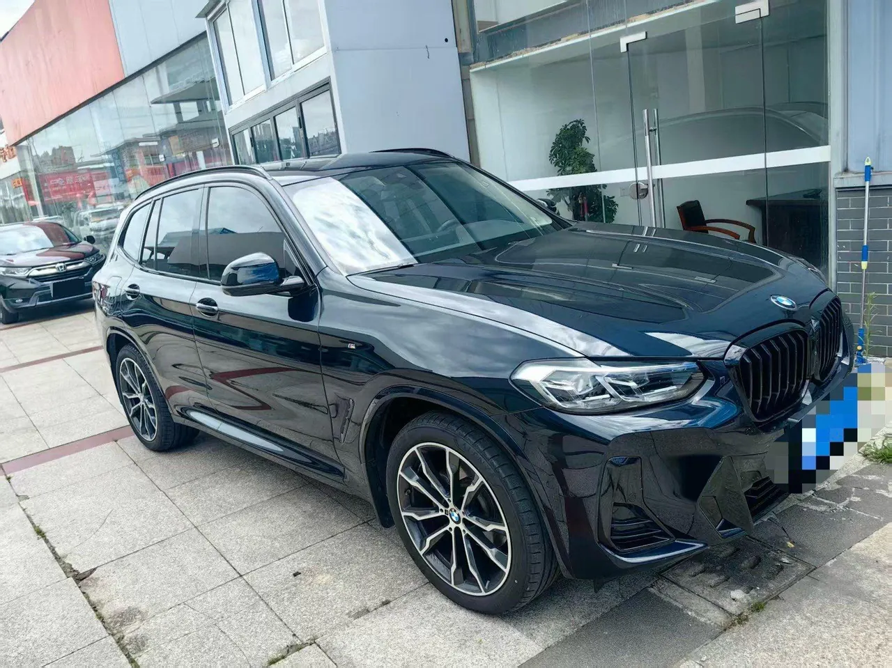 BMW 2023 X3 xDrive30i 2.0T Leading M Obsidian Night Kit (Changed) Automatic Gear 2