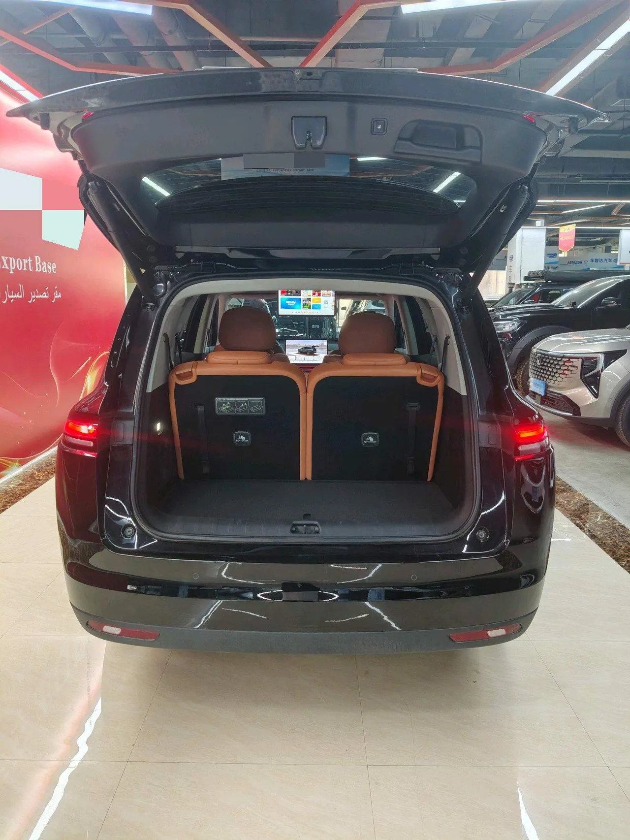 Leapmotor 2026 C 16 280 Laser Radar Zhizun Edition 6-seat Automatic Gear 17