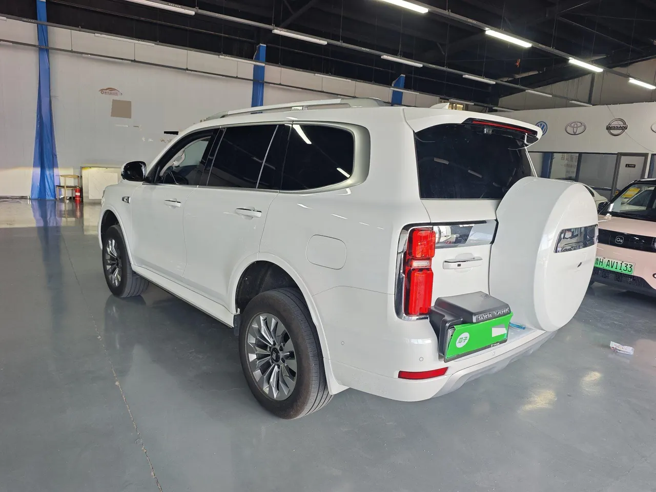 Tank 500 New Energy 2026 Model Tank 500 Hi4-T 2.0T Smart Enjoyment Version Automatic Transmission 3