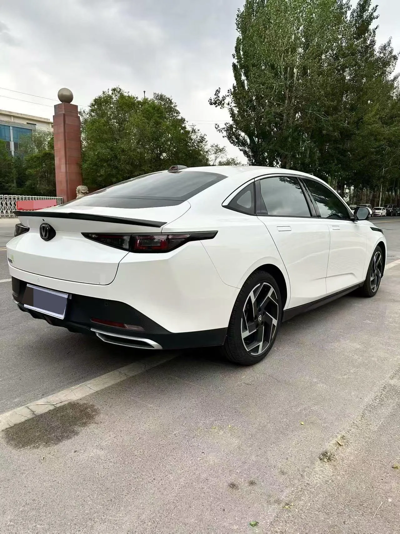 ChangAn 2023 Yida 1.5TGDI Blue Whale NE Flagship Automatic Gear 9