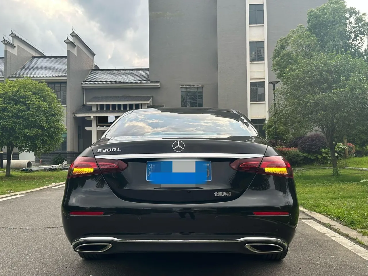 Mercedes Benz E Class 2022 E 300 L 2.0T Luxury (Change 2) Automatic Gear 8