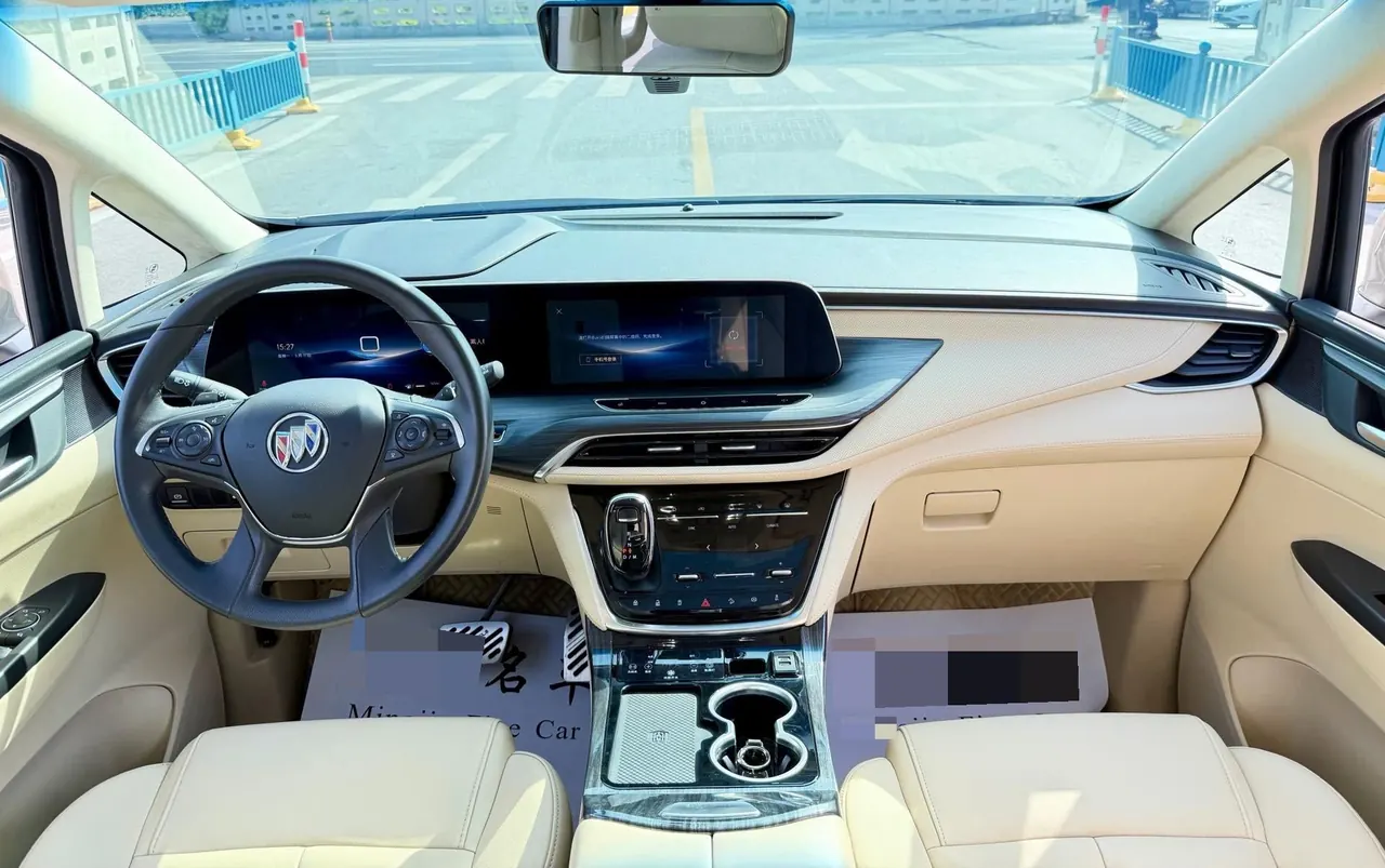 Buick 2023 GL8 ES Lu Zun 48V 2.0T 653T Exclusive Automatic Gear 5
