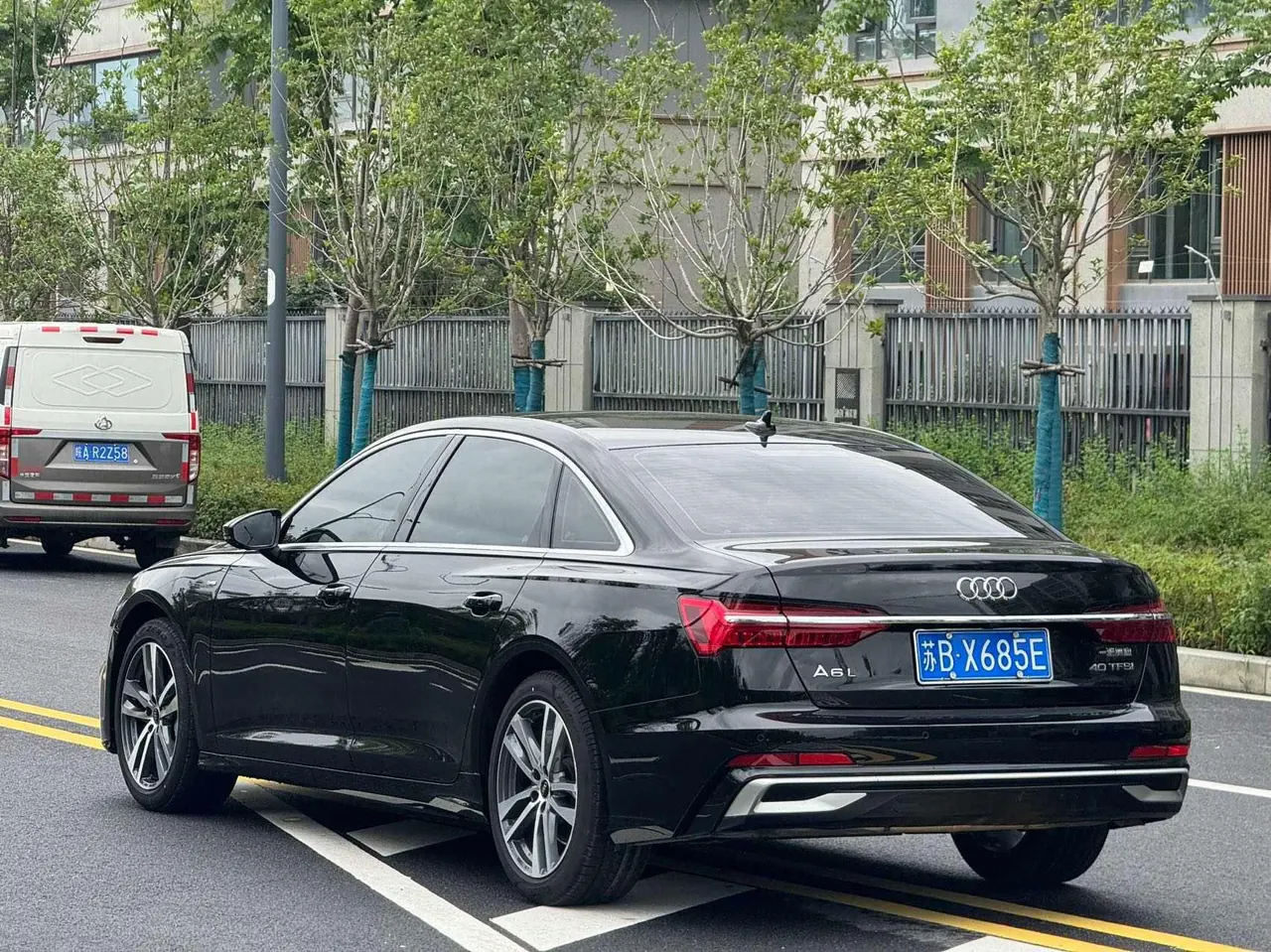 Audi 2023 A6L 2.0TFSI 40TFSI Deluxe Elegant Automatic 10