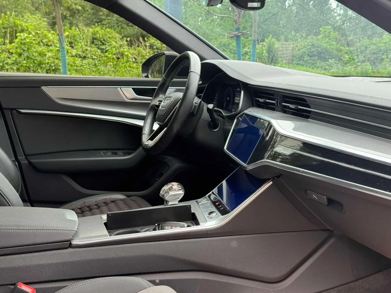 Audi 2023 A6L 2.0TFSI 40TFSI Deluxe Elegant Automatic 7