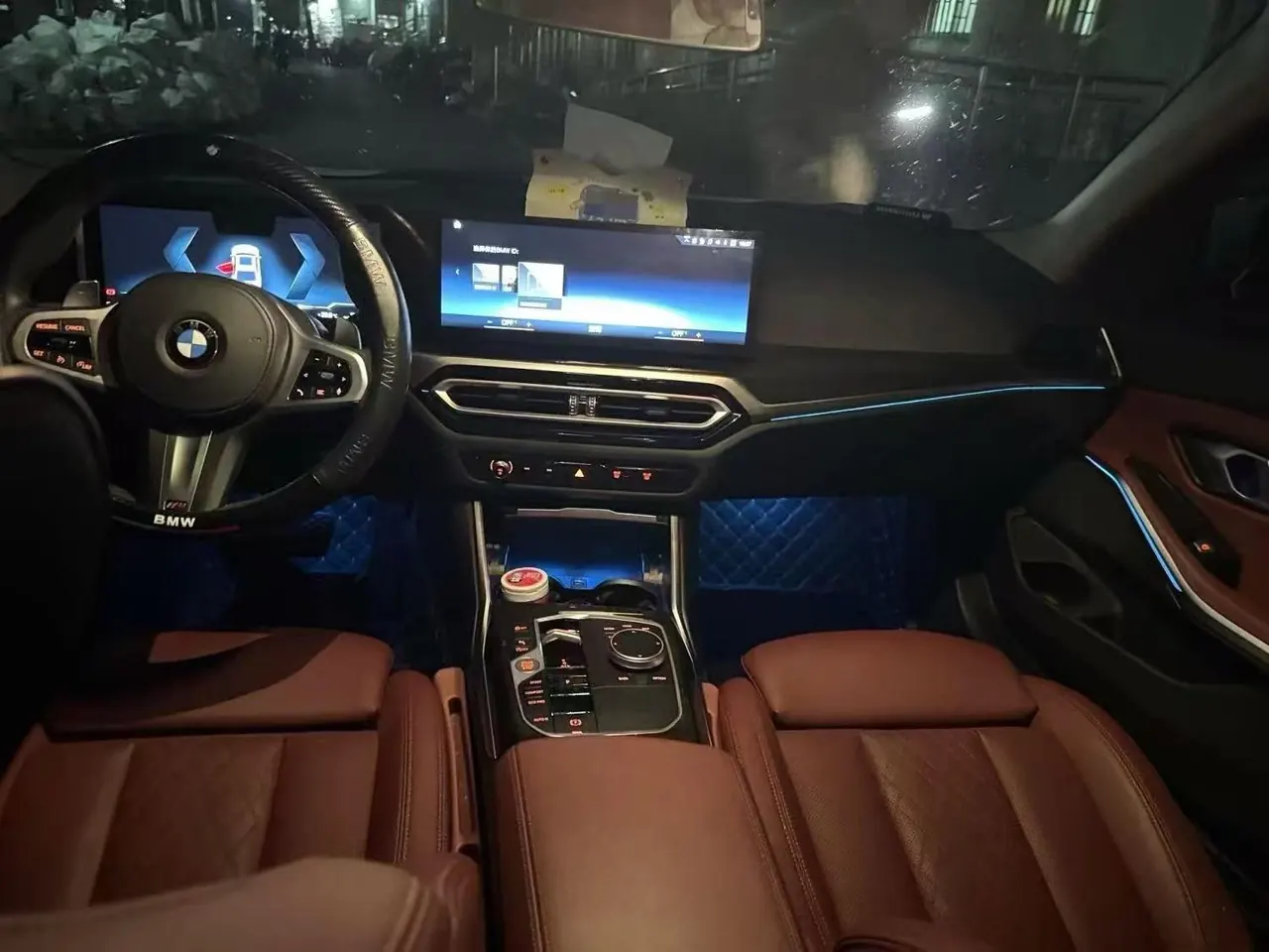 BMW 3 Series 2024 325i 2.0T M Sports Suit Automatic Gear 5