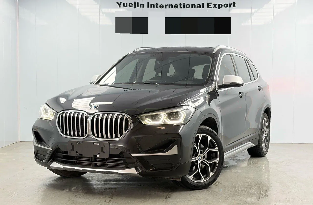 BMW 2022 X1 sDrive20Li 1.5T fashion automatic gear - View 1