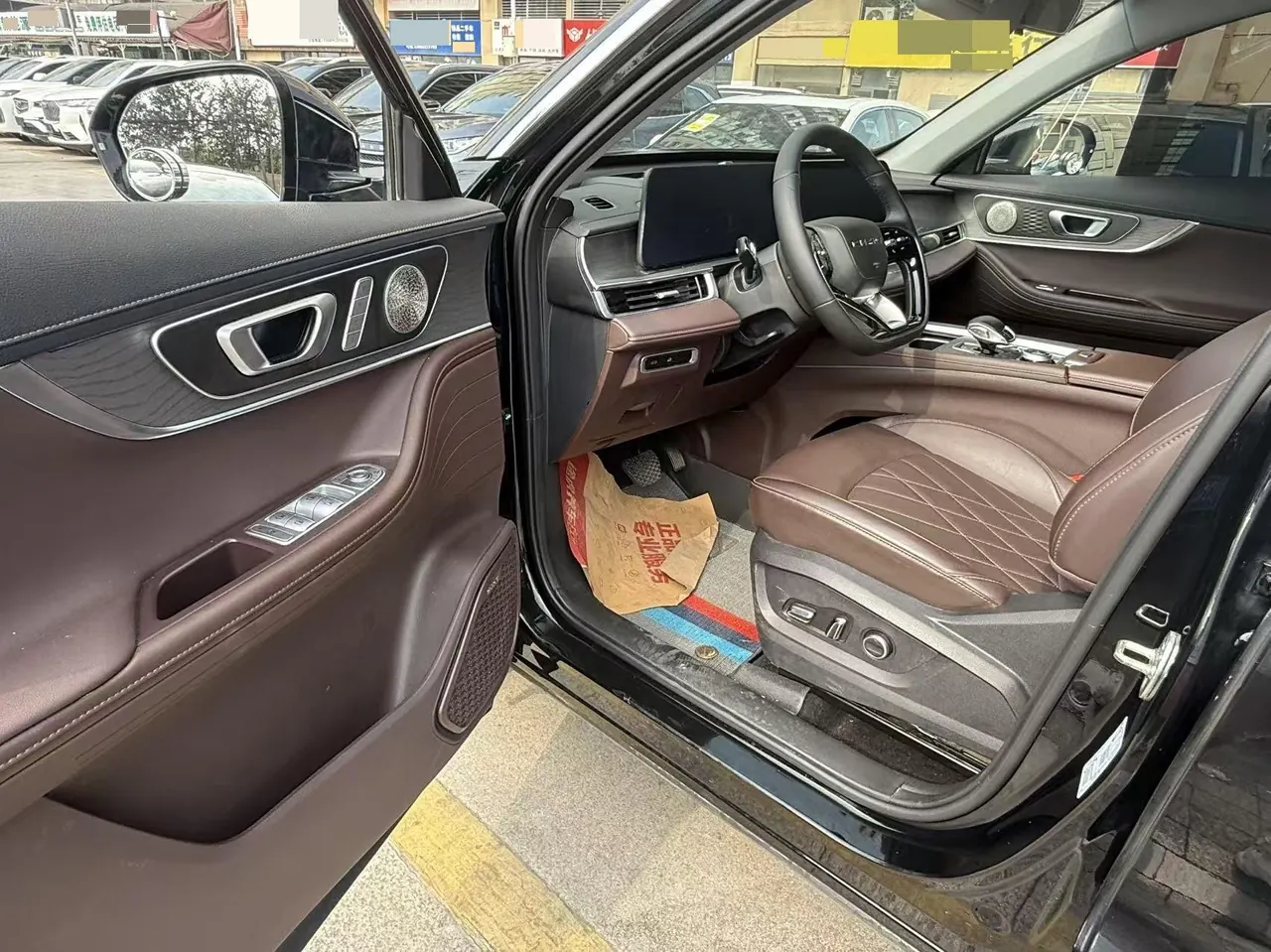 Chery 2024 Ruihu 8 PRO 2.0T 390T Champion Edition Two-Drive Peak Edition 7-seat Automatic Gear 7