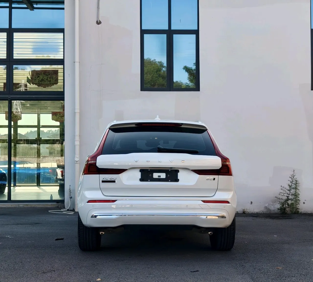 Volvo 2026 XC60 48V 2.0T B5 All-Wheel Drive Intelligent Luxury Edition Automatic Transmission 8