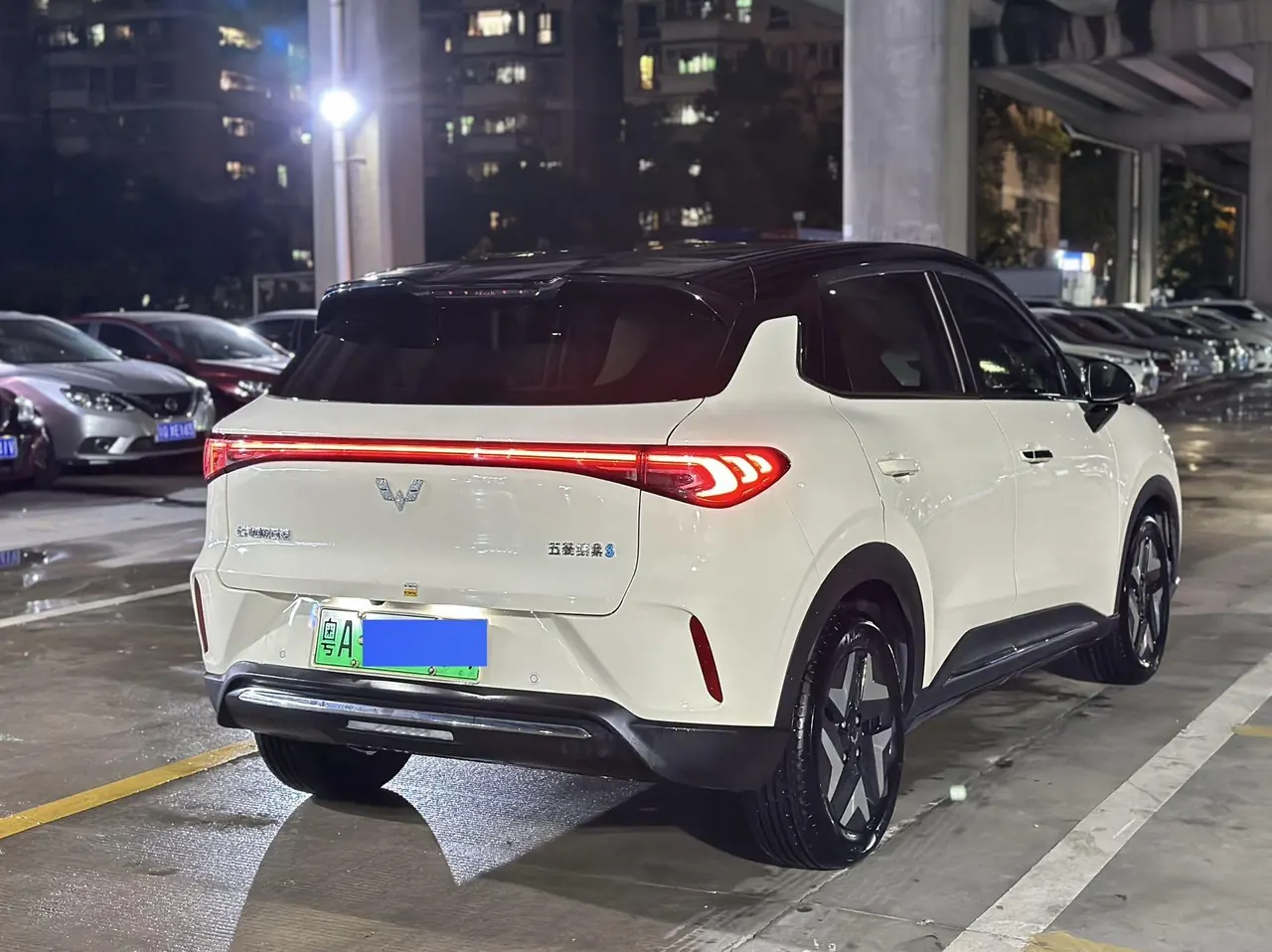 WuLing 2025 Plantronics S 325km Flagship Automatic 4