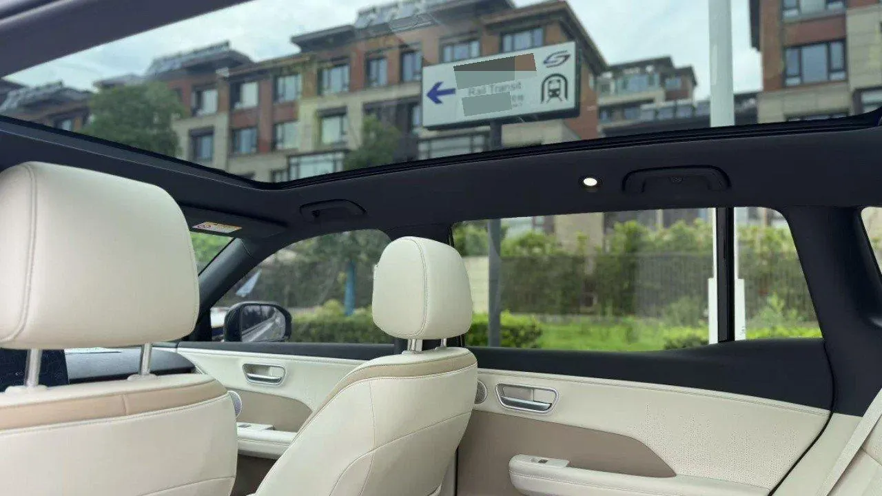 Toyota 2025 Platinum Intelligence 3X 520 Pro Advanced Intelligence Driving Edition Automatic Gear 10