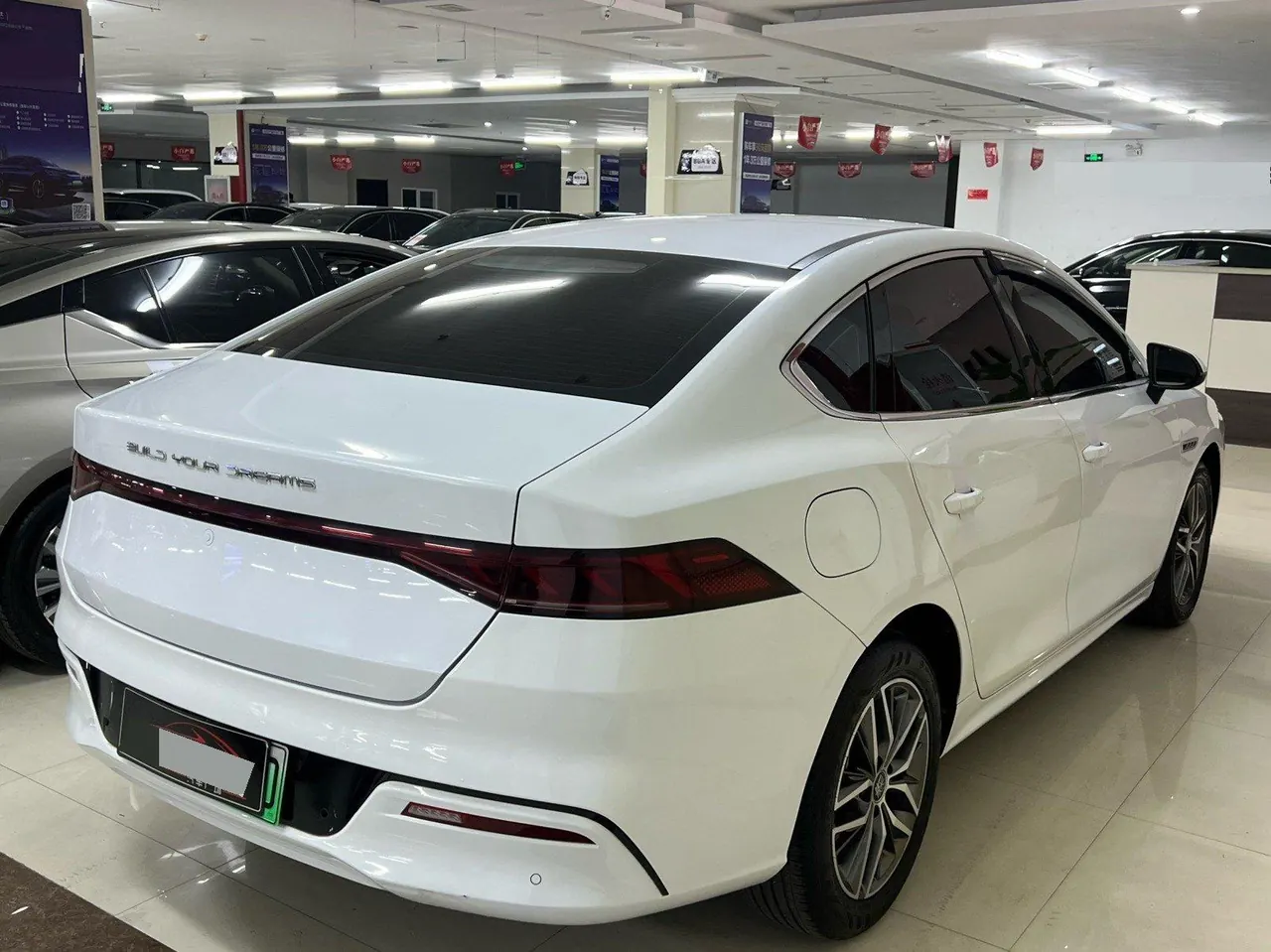 BYD 2021 Qin PLUS EV 400KM Luxury Automatic Gear 9