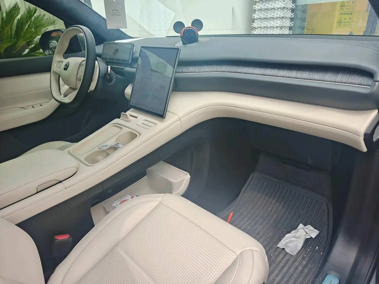 NIO 2024 ES6 75kWh automatic gear 3