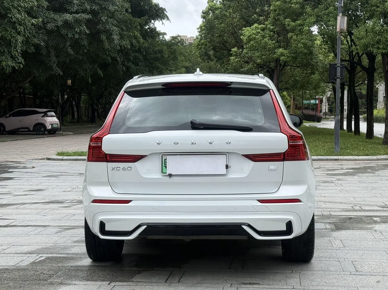 Volvo XC60 New Energy 2022 XC60 PHEV 2.0T T8 Long Endurance Four-wheel Drive Zhiyuan Sports Edition Automatic Gear 8