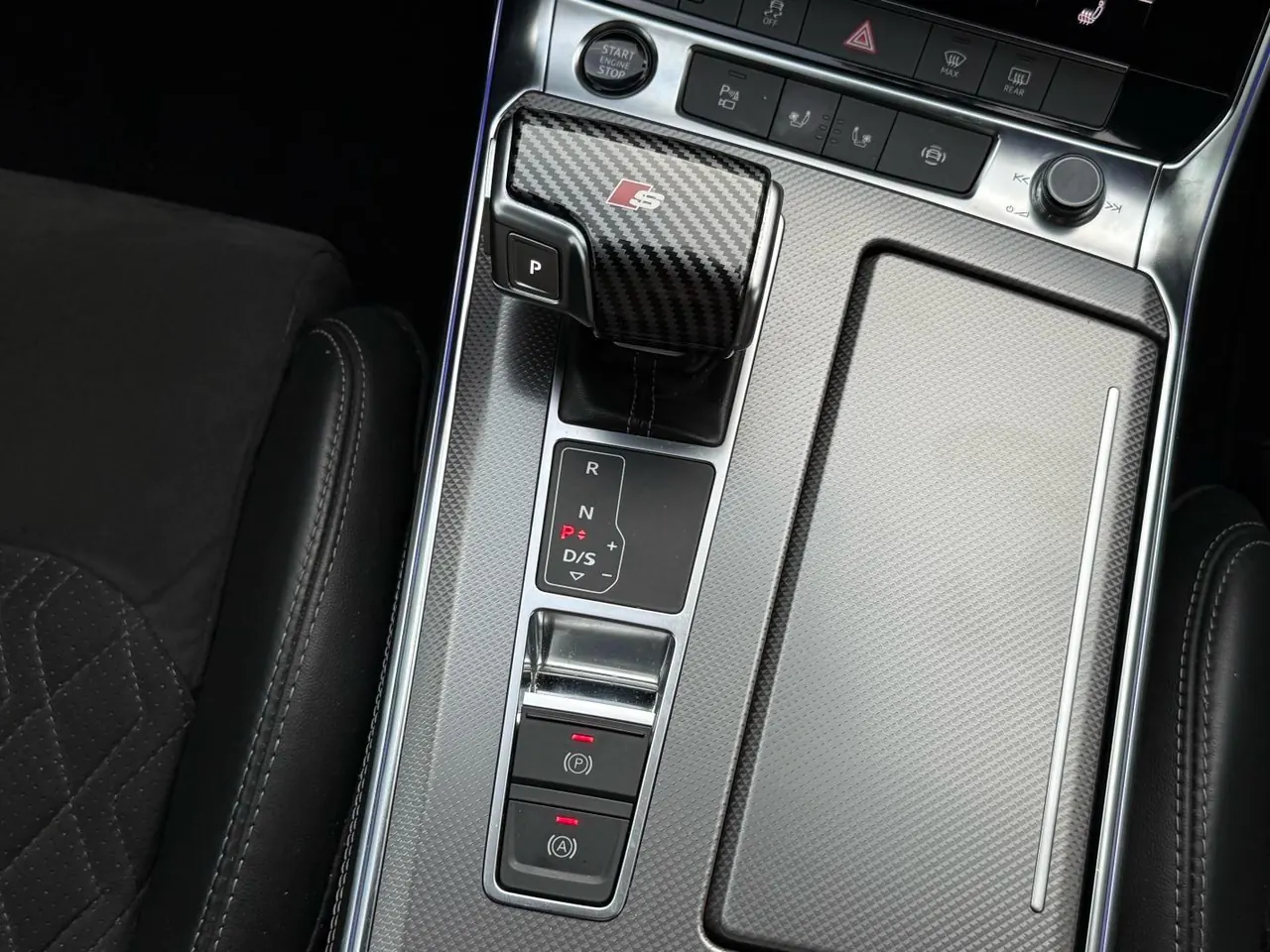 Audi 2021 A6L 48V 3.0TFSI 55TFSI Quattro enjoy dynamic automatic transmission 16