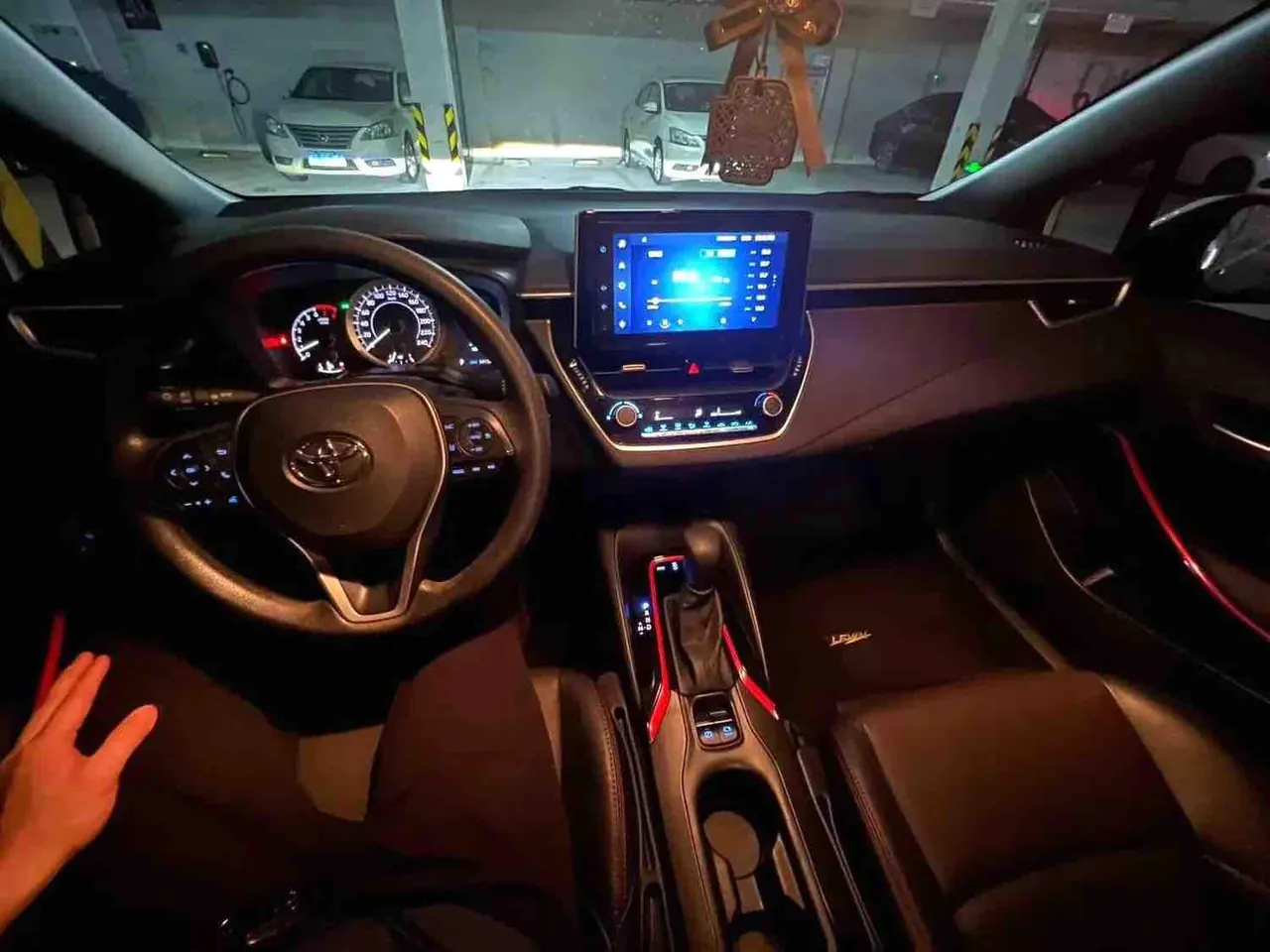 Toyota 2022 Lei Ling 1.2T Stepless 185T Sports Edition Automatic Gear 4