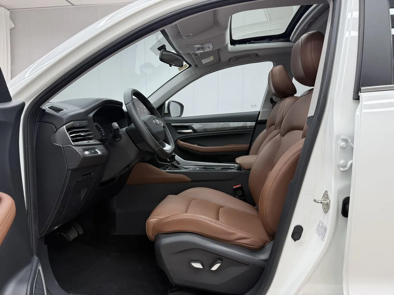 Geely Vision SUV(X6) 2021 Vision X6 Pro 1.4T Premium Automatic 7