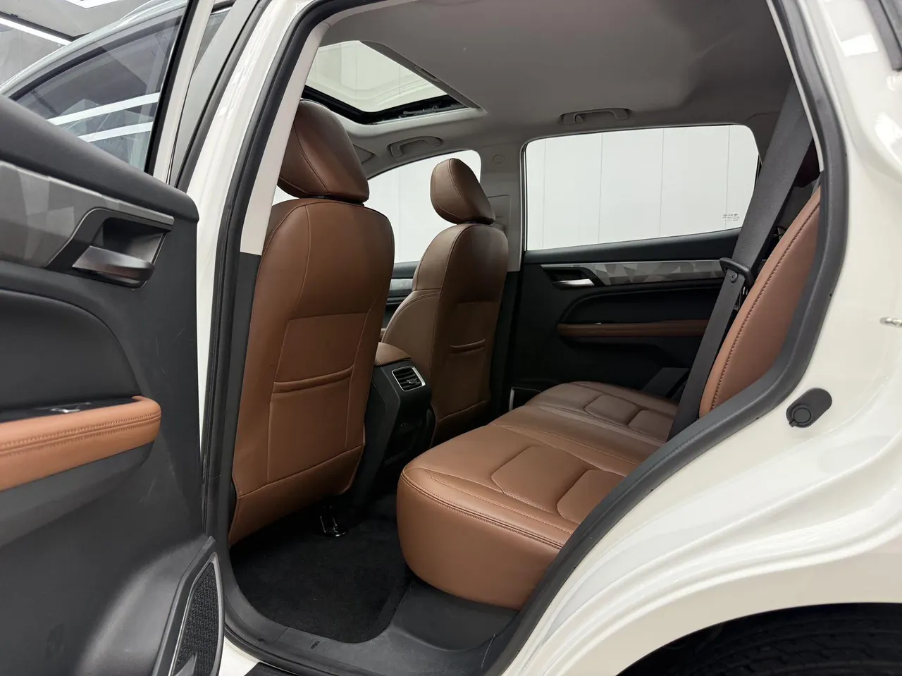 Geely Vision SUV(X6) 2021 Vision X6 Pro 1.4T Premium Automatic 8