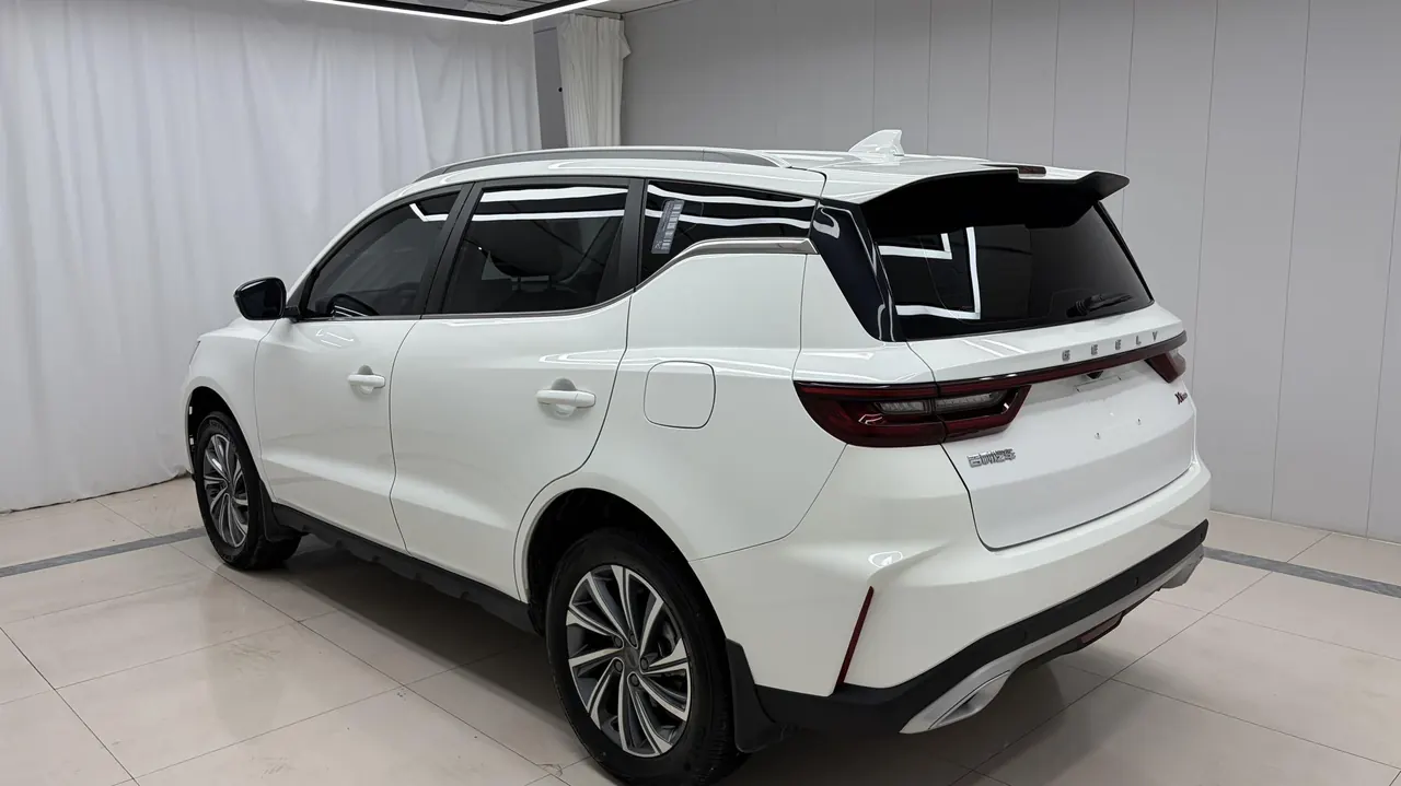 Geely Vision SUV(X6) 2021 Vision X6 Pro 1.4T Premium Automatic 4