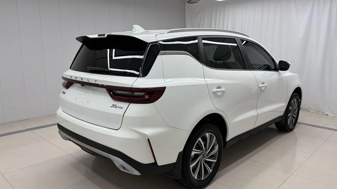 Geely Vision SUV(X6) 2021 Vision X6 Pro 1.4T Premium Automatic 6