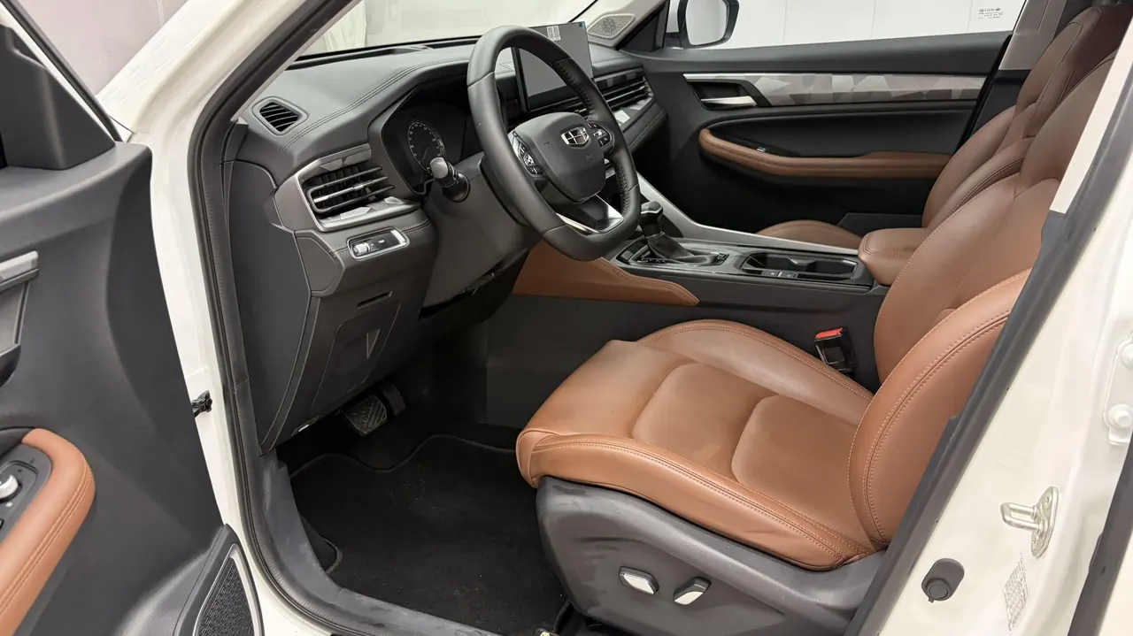 Geely Vision SUV(X6) 2021 Vision X6 Pro 1.4T Premium Automatic 7