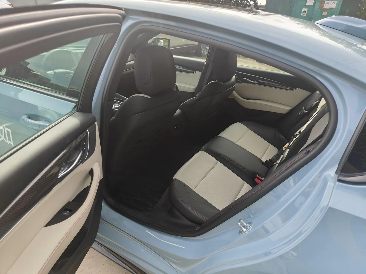 Cadillac 2025 CT5 2.0T 28T Track Performance Edition Peak Track Optional Package Automatic Gear 4