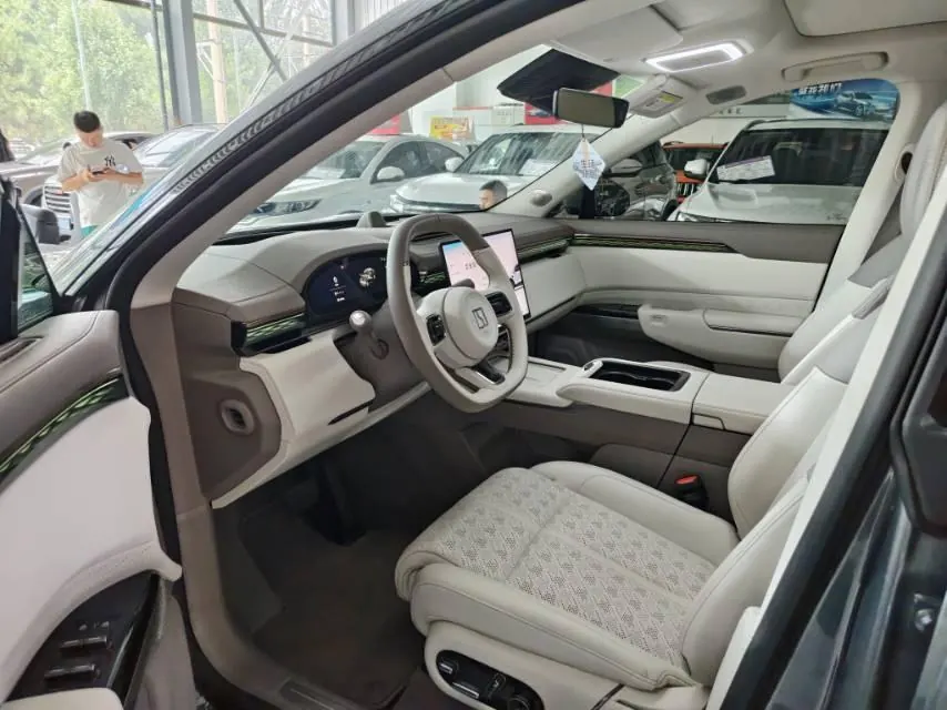 Zeekr 2025 Zeekr 7X 75kWh rear drive smart driving version automatic transmission 4