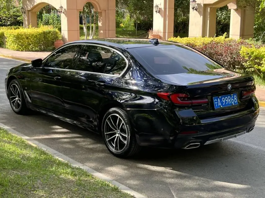 BMW 5 Series 2022 525Li 2.0T M Sports Suit (Change 2) Automatic Gear 3