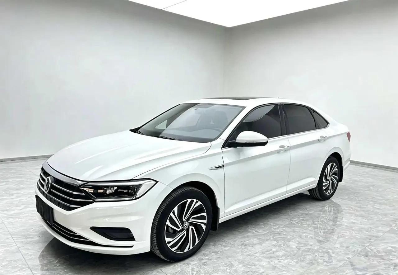 Volkswagen 2021 Sagittarius 1.2TSI 200TSI Fashion Smart Edition Automatic Gear - View 1