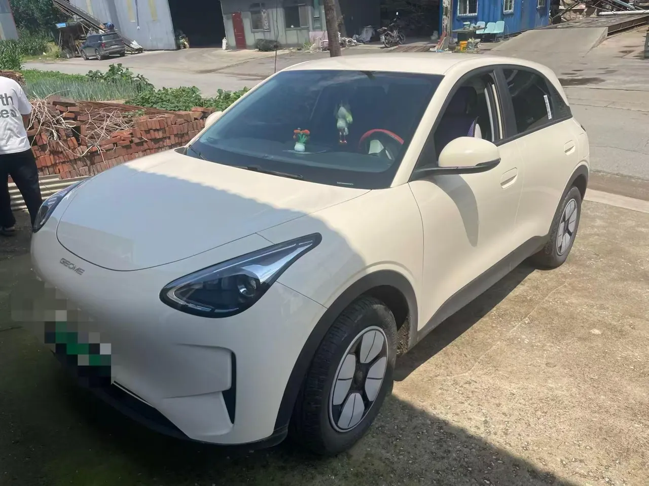 Открыть галерею: Geely 2025 Star Wish 310km Youth Edition Automatic Gear