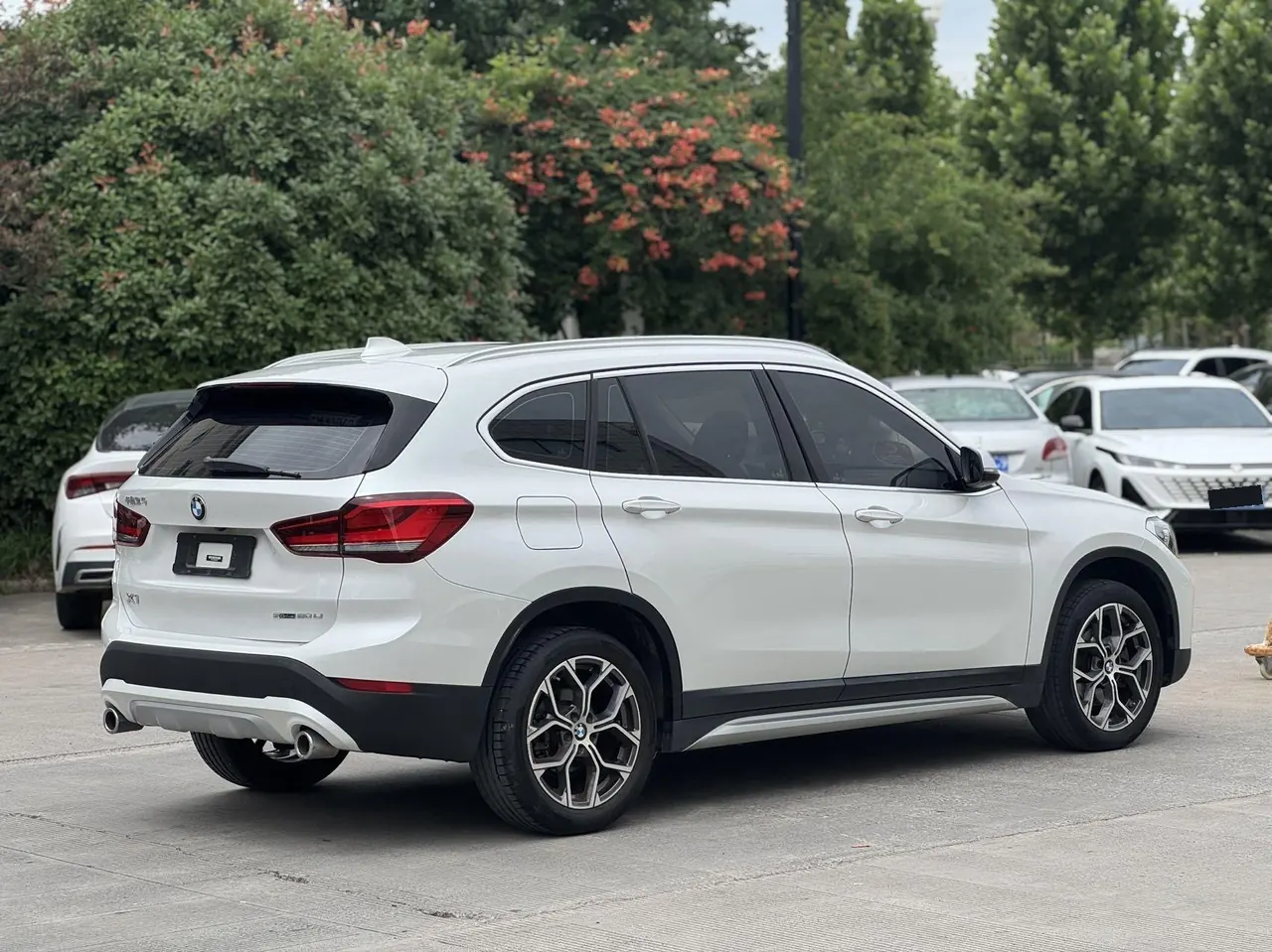 BMW 2022 X1 sDrive20Li 1.5T exclusive automatic gear 7