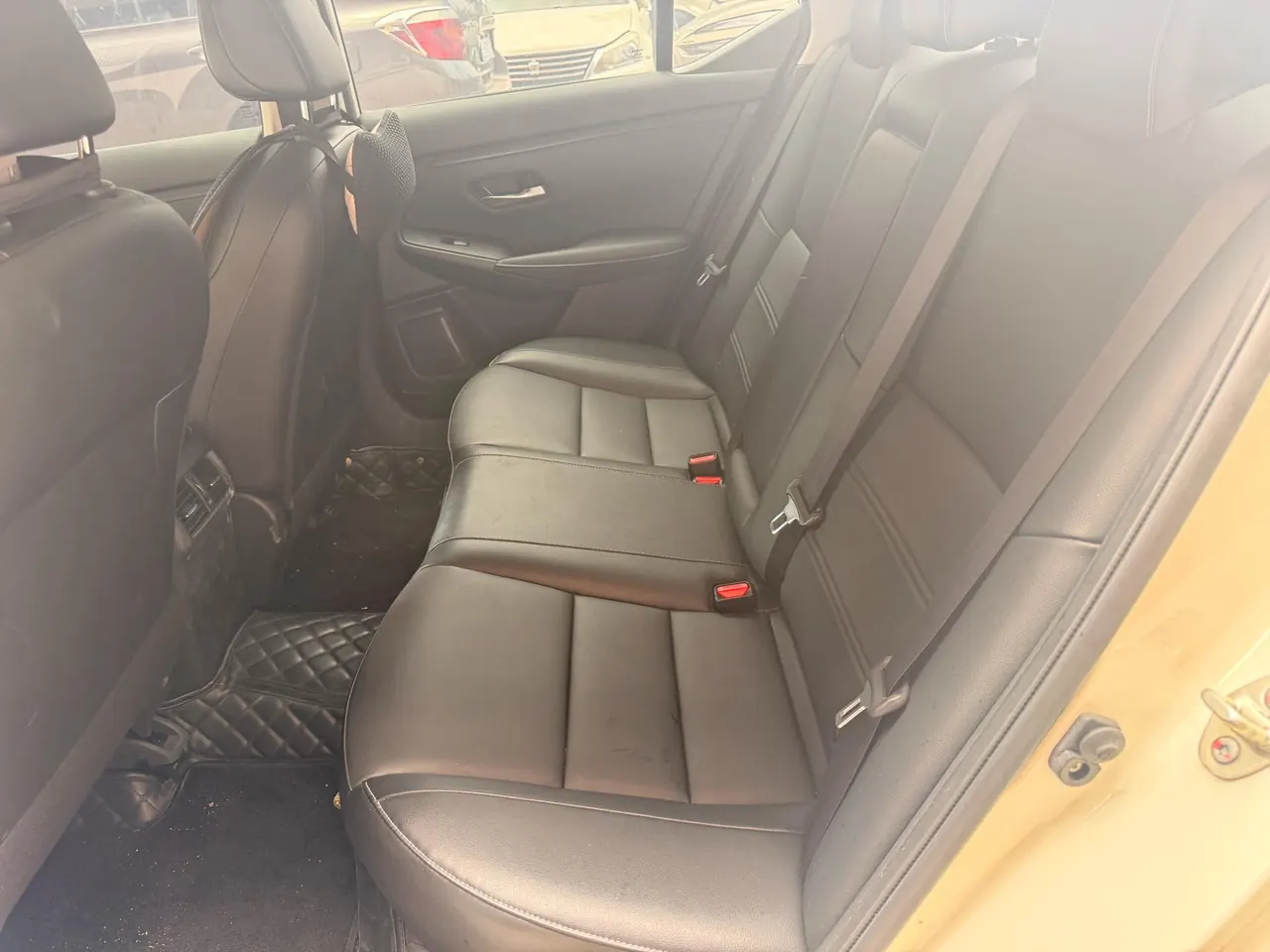 Nissan 2022 Sylphy 1.6 Stepless XL Pleasant Edition Automatic Gear 9