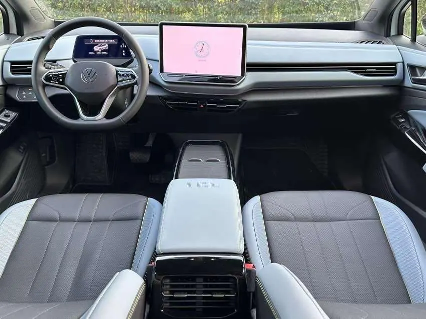 Volkswagen 2025 ID. 4 x Smart Model, Premium Version, Automatic Transmission 4
