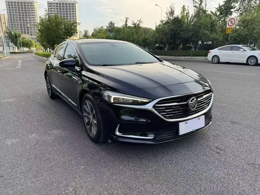 Buick 2021 LaCrosse 2.0T 652T Luxury Automatic 3
