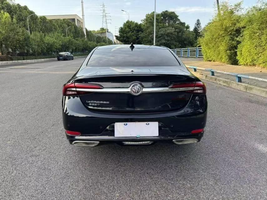 Buick 2021 LaCrosse 2.0T 652T Luxury Automatic 8