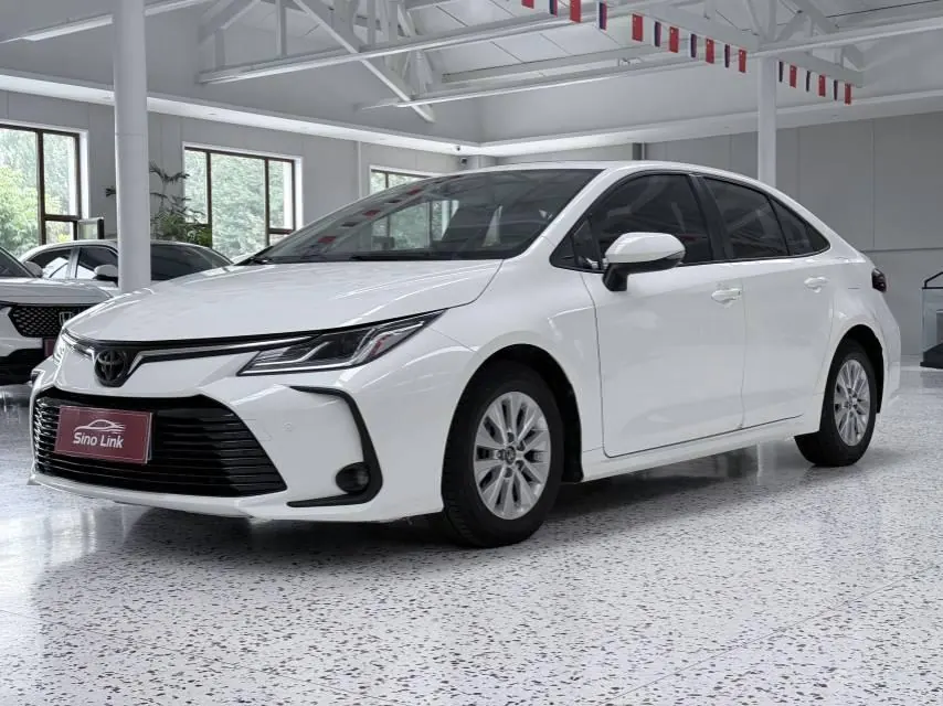 Открыть галерею: Toyota 2021 Corolla 1.5 Stepless Elite Edition Automatic Transmission