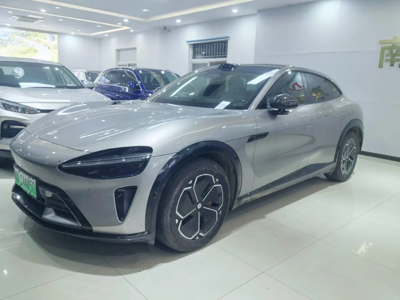 MI 2025 YU7 Long Endurance High Performance Four-wheel Drive Max Edition Automatic Gear - View 1