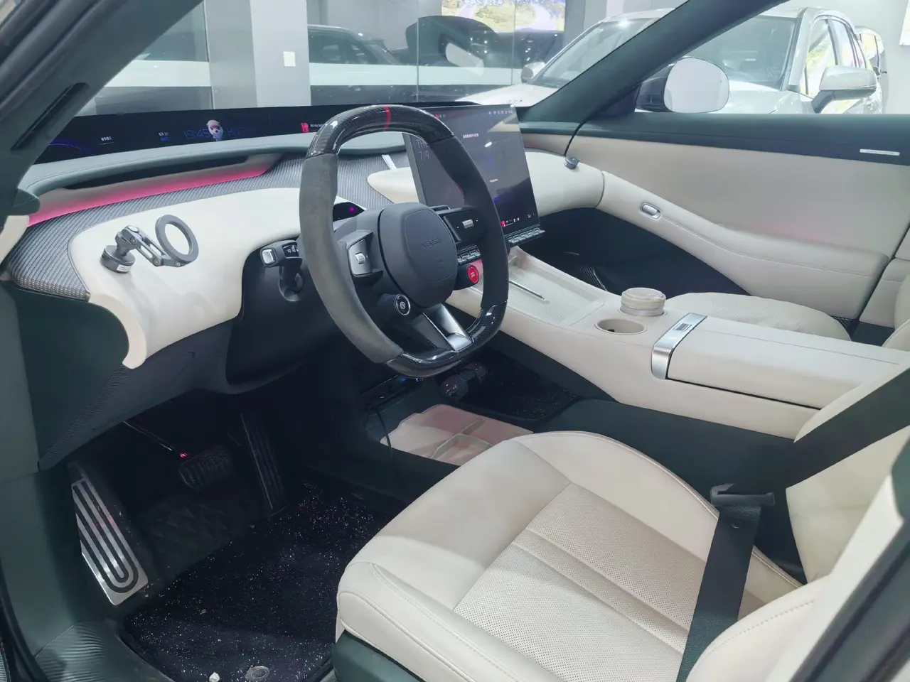 MI 2025 YU7 Long Endurance High Performance Four-wheel Drive Max Edition Automatic Gear 2
