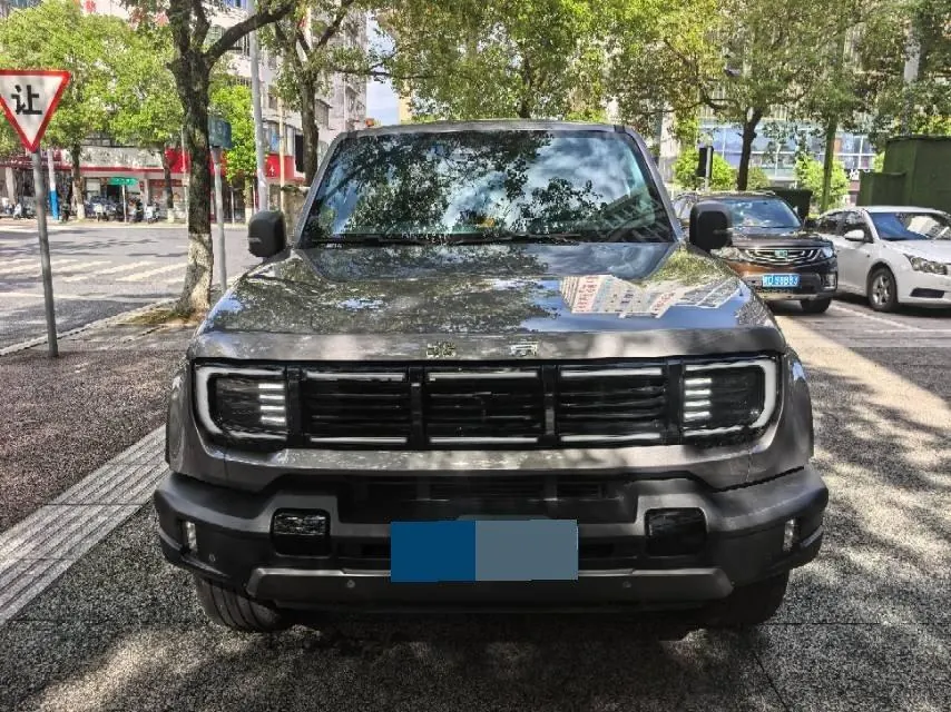 Beijing 2024 BJ40 2.0T City Hunter Edition Chivalrous Automatic Gear 2