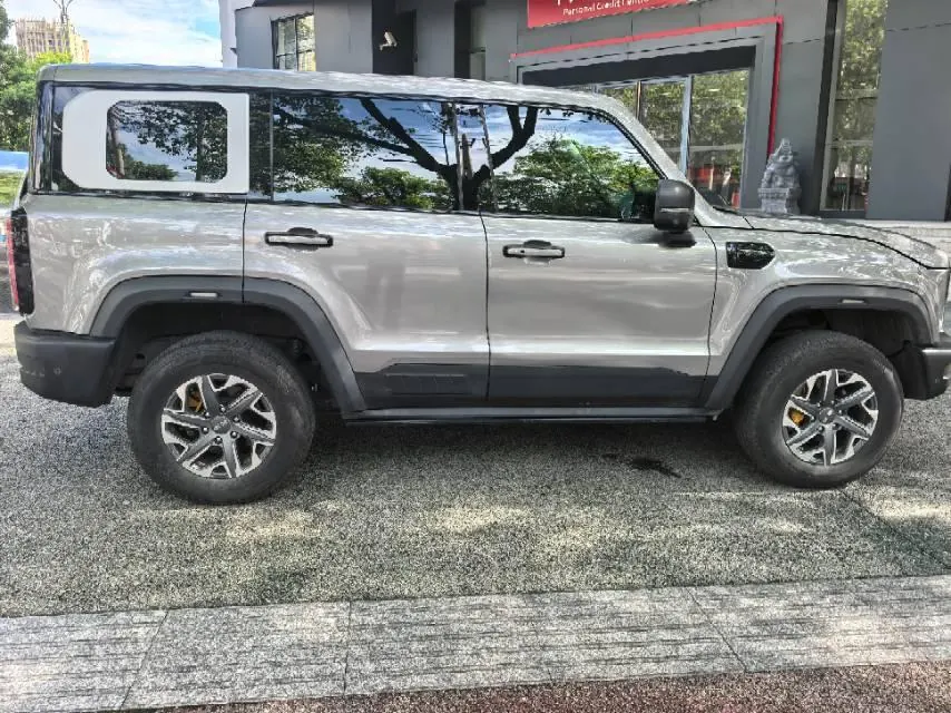 Beijing 2024 BJ40 2.0T City Hunter Edition Chivalrous Automatic Gear 4