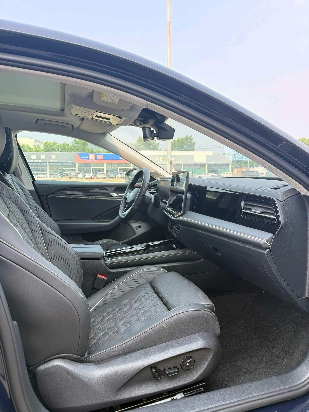 Volkswagen 2024 Magotan 2.0TSI 380TSI Extreme Edition Automatic 9