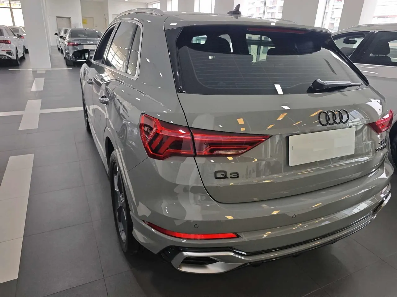 Audi 2024 Q3 1.5TFSI 35TFSI Fashion Dynamic Automatic 5