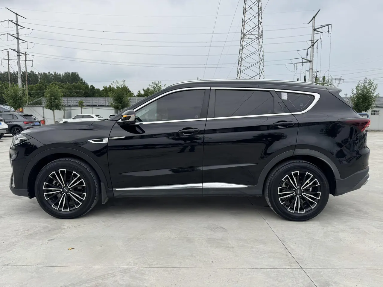 Jetour 2021 X70 PLUS 1.5T Mountain PRO7 Automatic Gear 16